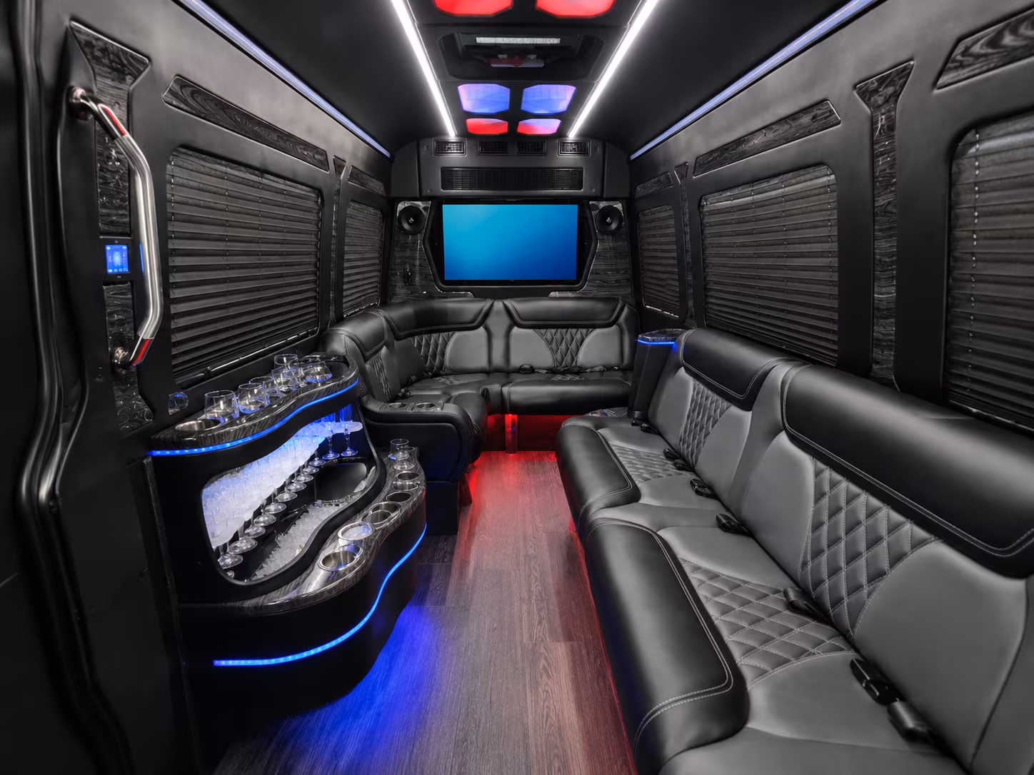 airport transfer buses between pembroke pines and fll or mia