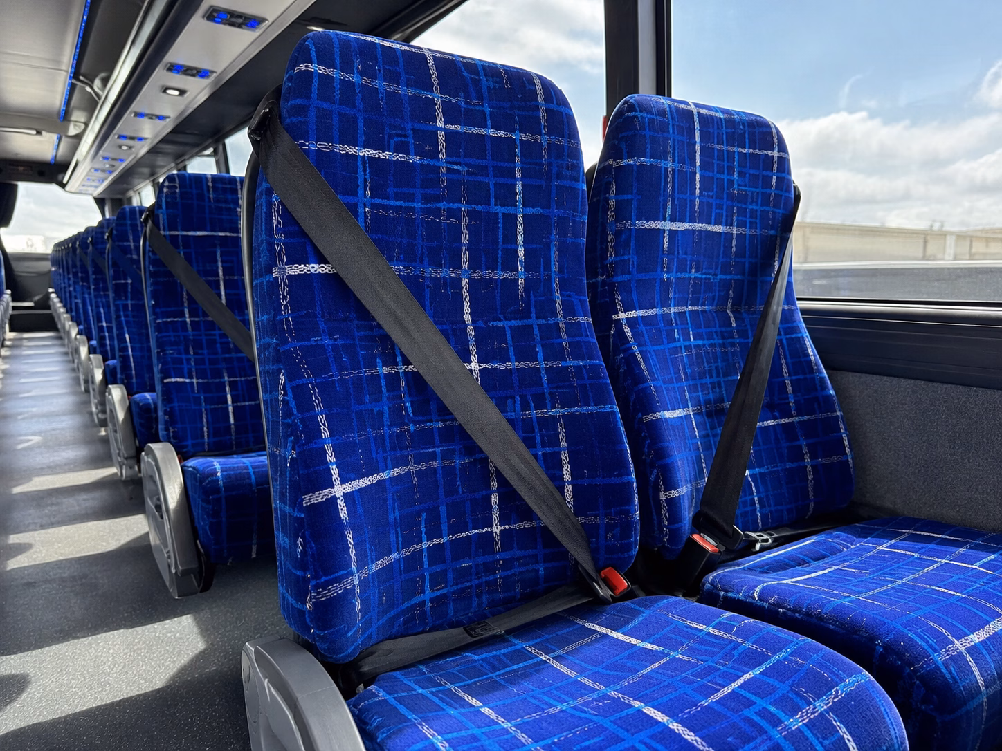charter buses to florida panthers games at amerant bank arena